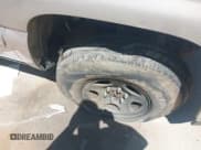 ✅ 2004 Chevrolet Suburban LT • VIN: 1GNFK16Z24J154314 • Lot: 42462404. Listed on IAAI with 275,938 mi. Free auction sales archive from the USA and detailed vehicle history report at DreamBid. Image 13.