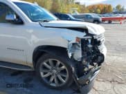 ✅ 2016 Chevrolet Suburban LTZ • VIN: 1GNSKJKC6GR139806 • Лот: 43515972. Опубликован ранее на IAAI с пробегом 189 977 миль. Бесплатный доступ к архиву аукционных продаж из США и подробный отчёт об истории автомобиля на DreamBid. Изображение 17.