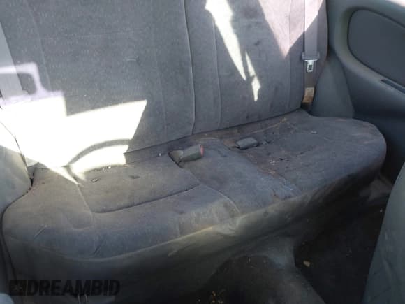 ✅ 2000 Chevrolet Metro Lsi • VIN: 2C1MR5229Y6704622 • Лот: 41655287. Опубликован ранее на IAAI с пробегом 255 664 миль. Бесплатный доступ к архиву аукционных продаж из США и подробный отчёт об истории автомобиля на DreamBid. Изображение 8.