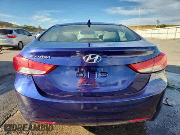 ✅ 2013 Hyundai Elantra GLS • VIN: 5NPDH4AE5DH367285 • Lot: 84281215. Listed on Copart with 134,422 mi. Free auction sales archive from the USA and detailed vehicle history report at DreamBid. Image 6.