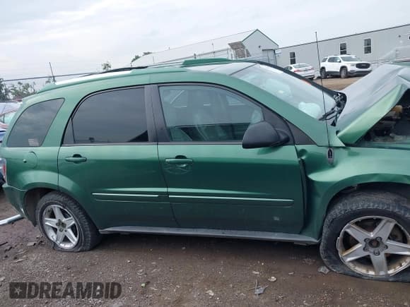✅ 2005 Chevrolet Equinox LT • VIN: 2CNDL73F456090278 • Лот: 42511823. Опубликован ранее на IAAI с пробегом 209 084 миль. Бесплатный доступ к архиву аукционных продаж из США и подробный отчёт об истории автомобиля на DreamBid. Изображение 14.