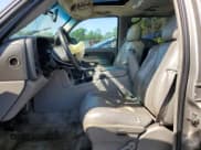 ✅ 2003 Chevrolet Suburban LS • VIN: 3GNFK16Z73G208674 • Лот: 61696085. Опубликован ранее на Copart с пробегом 224 996 миль. Бесплатный доступ к архиву аукционных продаж из США и подробный отчёт об истории автомобиля на DreamBid. Изображение 7.