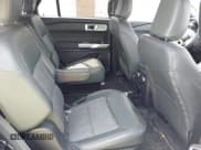 ✅ 2024 Ford Explorer Timberline • VIN: 1FMSK8JH8RGA71792 • Lot: 42166253. Wystawiony na IAAI z przebiegiem Nie podano. Bezpłatny archiwum sprzedaży aukcyjnych z USA i szczegółowy raport historii pojazdu na DreamBid. Zdjęcie 8.