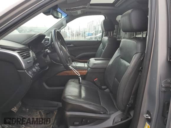 2018 Chevrolet Suburban Premier z VIN 1GNSKJKC7JR128840, wystawiony jako Copart lot #71464134 z przebiegiem 183 380 mil mil oraz Szkoda całkowita • Salvage title. Historia ofert i sprzedaży dostępna na DreamBid. Obrazek 7.