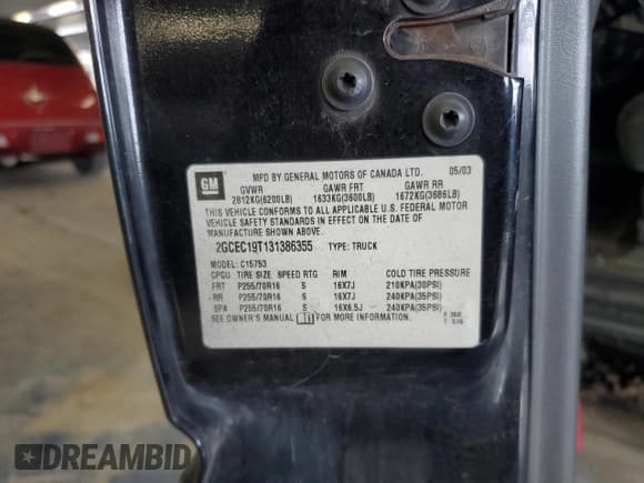 ✅ 2003 Chevrolet Silverado 1500 • VIN: 2GCEC19T131386355 • Лот: 41841665. Опубликован ранее на Copart с пробегом 258 453 миль. Бесплатный доступ к архиву аукционных продаж из США и подробный отчёт об истории автомобиля на DreamBid. Изображение 12.