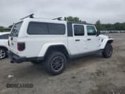 ✅ 2021 Jeep Gladiator Overland • VIN: 1C6HJTFGXML587325 • Lot: 64049285. Listed on Copart with 72,229 mi. Free auction sales archive from the USA and detailed vehicle history report at DreamBid. Image 3.
