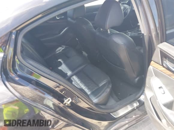 ✅ 2017 Nissan Maxima SR • VIN: 1N4AA6AP0HC371840 • Lot: 42236540. Wystawiony na IAAI z przebiegiem 137 587 mil. Bezpłatny archiwum sprzedaży aukcyjnych z USA i szczegółowy raport historii pojazdu na DreamBid. Zdjęcie 8.