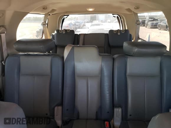✅ 2008 Ford Expedition Max SSV • VIN: 1FMFK15548LA03925 • Lot: 81107104. Listed on Copart with 164,247 mi. Free auction sales archive from the USA and detailed vehicle history report at DreamBid. Image 10.