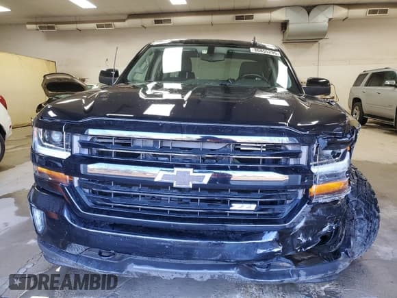 ✅ 2019 Chevrolet Silverado 1500 LT • VIN: 2GCVKPEC9K1117496 • Lot: 86855295. Wystawiony na Copart z przebiegiem 96 780 mil. Bezpłatny archiwum sprzedaży aukcyjnych z USA i szczegółowy raport historii pojazdu na DreamBid. Zdjęcie 5.