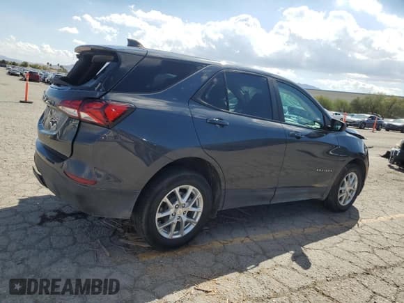✅ 2022 Chevrolet Equinox LS • VIN: 3GNAXHEVXNS158730 • Lot: 84274555. Listed on Copart with 28,546 mi. Free auction sales archive from the USA and detailed vehicle history report at DreamBid. Image 3.