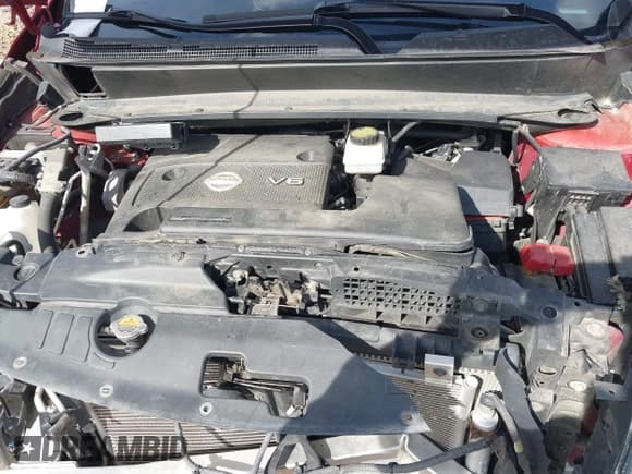 ✅ 2014 Nissan Pathfinder SV • VIN: 5N1AR2MM6EC703140 • Lot: 42020415. Listed on IAAI with 127,620 mi. Free auction sales archive from the USA and detailed vehicle history report at DreamBid. Image 10.