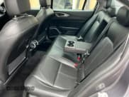 ✅ 2017 Alfa Romeo Giulia Ti • VIN: ZARFAEEN9H7544398 • Lot: 41996075. Wystawiony na Copart z przebiegiem 13 197 mil. Bezpłatny archiwum sprzedaży aukcyjnych z USA i szczegółowy raport historii pojazdu na DreamBid. Zdjęcie 6.