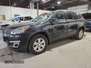 2014 Chevrolet Traverse LT z VIN 1GNKRHKDXEJ153510, wystawiony jako Copart lot #84068795 z przebiegiem 145 015 mil mil oraz Czysty tytuł • Clean title. Historia ofert i sprzedaży dostępna na DreamBid. Obrazek 1.