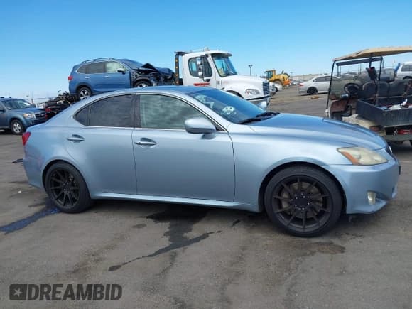 ✅ 2006 Lexus IS 350 • VIN: JTHBE262762003794 • Лот: 42795493. Опубликован ранее на IAAI с пробегом 179 089 миль. Бесплатный доступ к архиву аукционных продаж из США и подробный отчёт об истории автомобиля на DreamBid. Изображение 13.