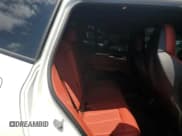 ✅ 2024 BMW X3 M • VIN: 5YM13EC09R9T57052 • Lot: 66200015. Wystawiony na Copart z przebiegiem 5 407 mil. Bezpłatny archiwum sprzedaży aukcyjnych z USA i szczegółowy raport historii pojazdu na DreamBid. Zdjęcie 11.