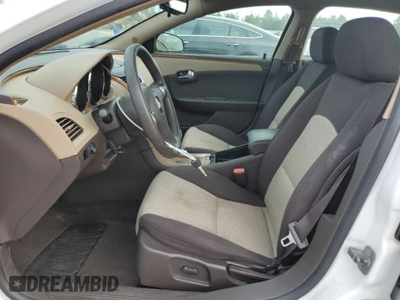 ✅ 2009 Chevrolet Malibu 1LT • VIN: 1G1ZH57B69F132316 • Lot: 85269695. Wystawiony na Copart z przebiegiem 152 987 mil. Bezpłatny archiwum sprzedaży aukcyjnych z USA i szczegółowy raport historii pojazdu na DreamBid. Zdjęcie 7.