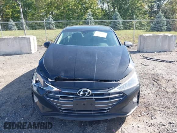 2020 Hyundai Elantra SEL z VIN 5NPD84LFXLH567311, wystawiony jako IAAI lot #42996152 z przebiegiem 122 118 mil mil oraz . Historia ofert i sprzedaży dostępna na DreamBid. Obrazek 13.