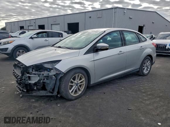 ✅ 2017 Ford Focus SE • VIN: 1FADP3F21HL221372 • Lot: 94768195. Listed on Copart with 91,286 mi. Free auction sales archive from the USA and detailed vehicle history report at DreamBid. Image 1.