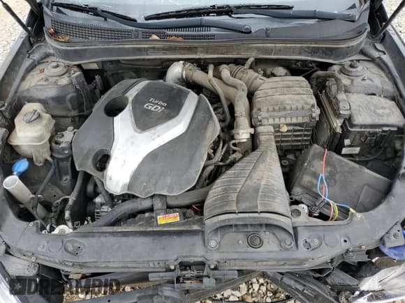 ✅ 2012 Hyundai Sonata SE • VIN: 5NPEC4AB6CH381171 • Лот: 57786145. Опубликован ранее на Copart с пробегом 265 770 миль. Бесплатный доступ к архиву аукционных продаж из США и подробный отчёт об истории автомобиля на DreamBid. Изображение 11.