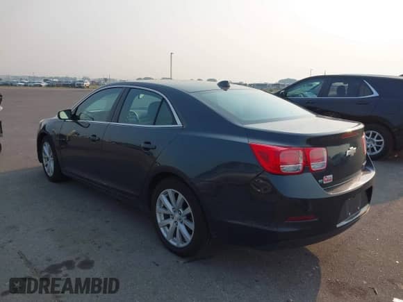 2014 Chevrolet Malibu LT z VIN 1G11E5SL0EF281823, wystawiony jako IAAI lot #42891165 z przebiegiem 138 778 mil mil oraz . Historia ofert i sprzedaży dostępna na DreamBid. Obrazek 3.