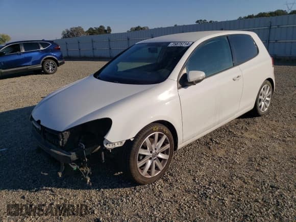 ✅ 2011 Volkswagen Golf TDI • VIN: WVWMM7AJ9BW281205 • Lot: 75875714. Listed on Copart with 98,538 mi. Free auction sales archive from the USA and detailed vehicle history report at DreamBid. Image 1.