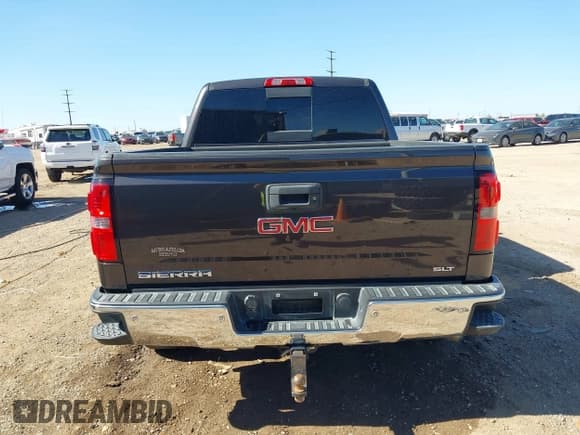 ✅ 2015 GMC Sierra 1500 SLT • VIN: 3GTU2VEC6FG493506 • Lot: 43310229. Wystawiony na IAAI z przebiegiem 142 072 mil. Bezpłatny archiwum sprzedaży aukcyjnych z USA i szczegółowy raport historii pojazdu na DreamBid. Zdjęcie 16.