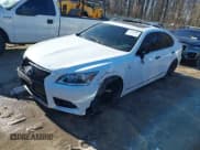 ✅ 2015 Lexus LS 460 • VIN: JTHCL5EF0F5024470 • Лот: 41315000. Опубликован ранее на IAAI с пробегом Не указан. Бесплатный доступ к архиву аукционных продаж из США и подробный отчёт об истории автомобиля на DreamBid. Изображение 16.