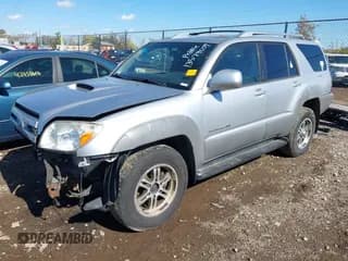 ✅ 2003 Toyota 4Runner SR5 • VIN: JTEBT14R430017687 • Lot: 43506876. Listed on IAAI with 218,664 mi. Free auction sales archive from the USA and detailed vehicle history report at DreamBid. Image 2.