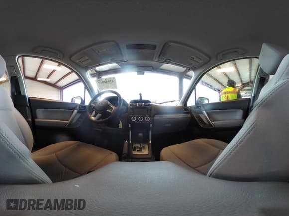 ✅ 2018 Subaru Forester • VIN: JF2SJABC4JH430623 • Lot: 43840817. Listed on IAAI with 54,223 mi. Free auction sales archive from the USA and detailed vehicle history report at DreamBid. Image 18.