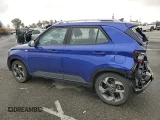 ✅ 2022 Hyundai Venue SEL • VIN: KMHRC8A38NU166865 • Lot: 82790974. Listed on Copart with 39,686 mi. Free auction sales archive from the USA and detailed vehicle history report at DreamBid. Image 2.