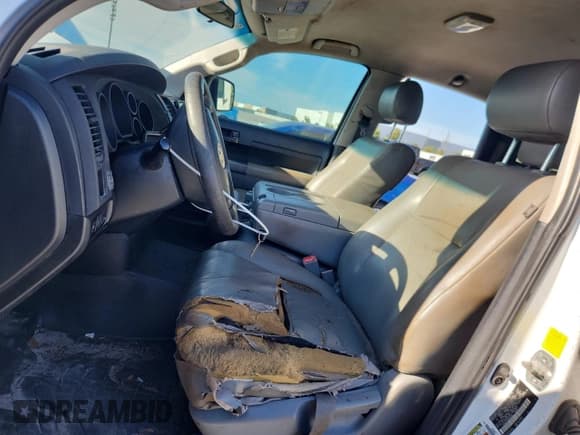 ✅ 2011 Toyota Tundra • VIN: 5TFRU5F14BX025308 • Лот: 71414365. Опубликован ранее на Copart с пробегом 241 186 миль. Бесплатный доступ к архиву аукционных продаж из США и подробный отчёт об истории автомобиля на DreamBid. Изображение 7.