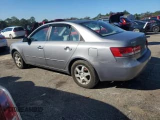 ✅ 2006 Hyundai Sonata GLS • VIN: 5NPEU46C76H111739 • Лот: 81996704. Опубликован ранее на Copart с пробегом 207 534 миль. Бесплатный доступ к архиву аукционных продаж из США и подробный отчёт об истории автомобиля на DreamBid. Изображение 2.
