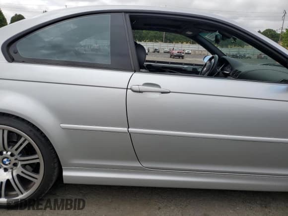 ✅ 2003 BMW 3 Series M3 • VIN: WBSBL93423JR22053 • Lot: 59755355. Wystawiony na Copart z przebiegiem 148 115 mil. Bezpłatny archiwum sprzedaży aukcyjnych z USA i szczegółowy raport historii pojazdu na DreamBid. Zdjęcie 10.