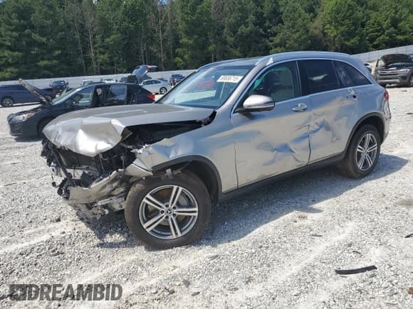✅ 2021 Mercedes-Benz GLC 300 • VIN: W1N0G8EB3MV271754 • Лот: 69836715. Опубликован ранее на Copart с пробегом 81 029 миль. Бесплатный доступ к архиву аукционных продаж из США и подробный отчёт об истории автомобиля на DreamBid. Изображение 1.