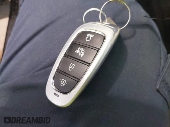 ✅ 2022 Hyundai Tucson SEL • VIN: 5NMJB3AE8NH091522 • Лот: 43203330. Опубликован ранее на IAAI с пробегом 99 206 миль. Бесплатный доступ к архиву аукционных продаж из США и подробный отчёт об истории автомобиля на DreamBid. Изображение 11.