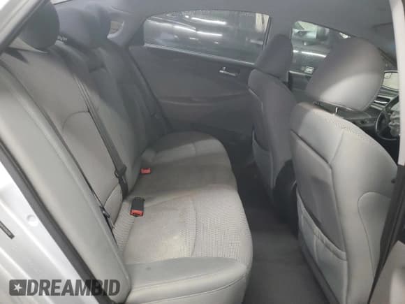 ✅ 2014 Hyundai Sonata GLS • VIN: 5NPEB4AC4EH893901 • Lot: 68319704. Listed on Copart with 154,823 mi. Free auction sales archive from the USA and detailed vehicle history report at DreamBid. Image 10.