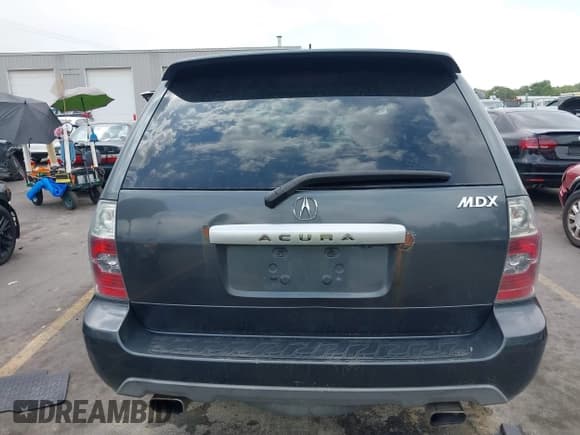 ✅ 2006 Acura MDX Touring • VIN: 2HNYD18896H537049 • Lot: 42735984. Listed on IAAI with 274,415 mi. Free auction sales archive from the USA and detailed vehicle history report at DreamBid. Image 16.