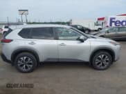 ✅ 2022 Nissan Rogue SV • VIN: 5N1BT3BA5NC725800 • Lot: 42668097. Listed on IAAI with 46,265 mi. Free auction sales archive from the USA and detailed vehicle history report at DreamBid. Image 13.