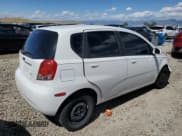 ✅ 2008 Chevrolet Aveo LS • VIN: KL1TD66618B115777 • Lot: 57719365. Wystawiony na Copart z przebiegiem 179 609 mil. Bezpłatny archiwum sprzedaży aukcyjnych z USA i szczegółowy raport historii pojazdu na DreamBid. Zdjęcie 3.