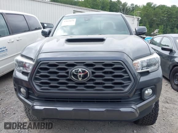 ✅ 2020 Toyota Tacoma SR5 • VIN: 3TMAZ5CNXLM117424 • Lot: 42814654. Wystawiony na IAAI z przebiegiem 95 225 mil. Bezpłatny archiwum sprzedaży aukcyjnych z USA i szczegółowy raport historii pojazdu na DreamBid. Zdjęcie 12.