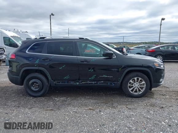 ✅ 2019 Jeep Cherokee Latitude • VIN: 1C4PJMCBXKD164125 • Лот: 43426676. Опубликован ранее на IAAI с пробегом 116 387 миль. Бесплатный доступ к архиву аукционных продаж из США и подробный отчёт об истории автомобиля на DreamBid. Изображение 13.