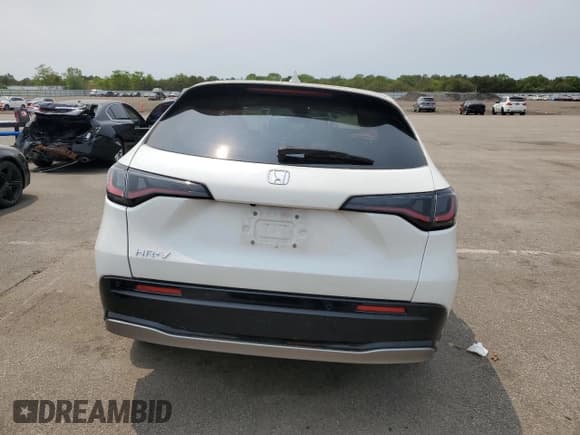 ✅ 2023 Honda HR-V EX-L • VIN: 3CZRZ1H78PM726128 • Lot: 58999965. Wystawiony na Copart z przebiegiem 5 949 mil. Bezpłatny archiwum sprzedaży aukcyjnych z USA i szczegółowy raport historii pojazdu na DreamBid. Zdjęcie 6.