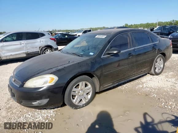 2010 Chevrolet Impala LT z VIN 2G1WB5EK8A1173971, wystawiony jako Copart lot #90854865 z przebiegiem 122 199 mil mil oraz Szkoda całkowita • Salvage title. Historia ofert i sprzedaży dostępna na DreamBid. Obrazek 1.