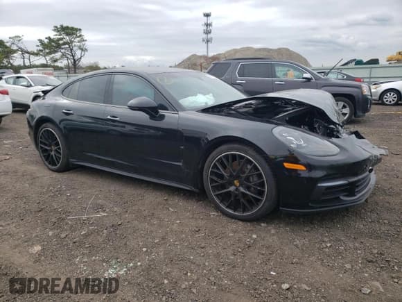 ✅ 2018 Porsche Panamera • VIN: WP0AA2A79JL104043 • Lot: 49412223. Wystawiony na Copart z przebiegiem 57 936 mil. Bezpłatny archiwum sprzedaży aukcyjnych z USA i szczegółowy raport historii pojazdu na DreamBid. Zdjęcie 4.