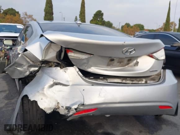 ✅ 2012 Hyundai Elantra GLS • VIN: KMHDH4AE2CU443013 • Lot: 43593422. Listed on IAAI with 169,609 mi. Free auction sales archive from the USA and detailed vehicle history report at DreamBid. Image 6.