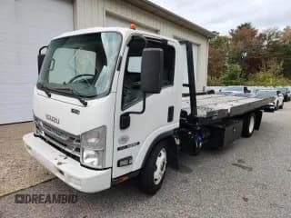 ✅ 2020 Isuzu NQR IBT • VIN: JALE5W169L7305035 • Lot: 76352564. Wystawiony na Copart z przebiegiem 93 159 mil. Bezpłatny archiwum sprzedaży aukcyjnych z USA i szczegółowy raport historii pojazdu na DreamBid. Zdjęcie 1.