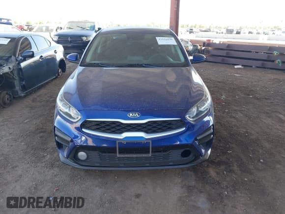 ✅ 2021 Kia Forte LXS • VIN: 3KPF24AD4ME304832 • Lot: 43526030. Wystawiony na IAAI z przebiegiem 112 077 mil. Bezpłatny archiwum sprzedaży aukcyjnych z USA i szczegółowy raport historii pojazdu na DreamBid. Zdjęcie 13.
