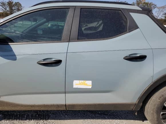 2023 Hyundai Santa Cruz SEL z VIN 5NTJCDAE7PH041270, wystawiony jako Copart lot #76526784 z przebiegiem 25 084 mil mil oraz Szkoda całkowita • Salvage title. Historia ofert i sprzedaży dostępna na DreamBid. Obrazek 12.