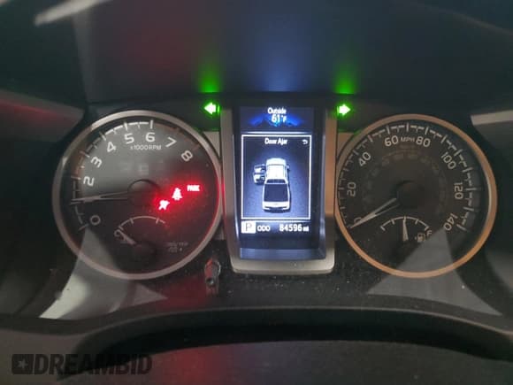 ✅ 2017 Toyota Tacoma SR5 • VIN: 3TMCZ5AN4HM120421 • Lot: 86602745. Listed on Copart with 84,596 mi. Free auction sales archive from the USA and detailed vehicle history report at DreamBid. Image 9.