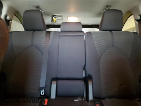 ✅ 2025 Toyota Highlander LE • VIN: 5TDKDRAH6SS553922 • Лот: 71284135. Опубликован ранее на Copart с пробегом 6 266 миль. Бесплатный доступ к архиву аукционных продаж из США и подробный отчёт об истории автомобиля на DreamBid. Изображение 10.